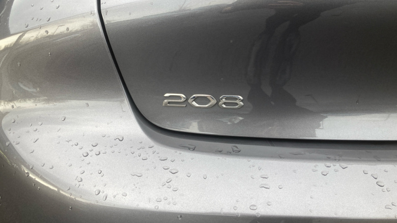 Peugeot 208 1.2 PureTech 100 Allure Premium 5dr Petrol Hatchback